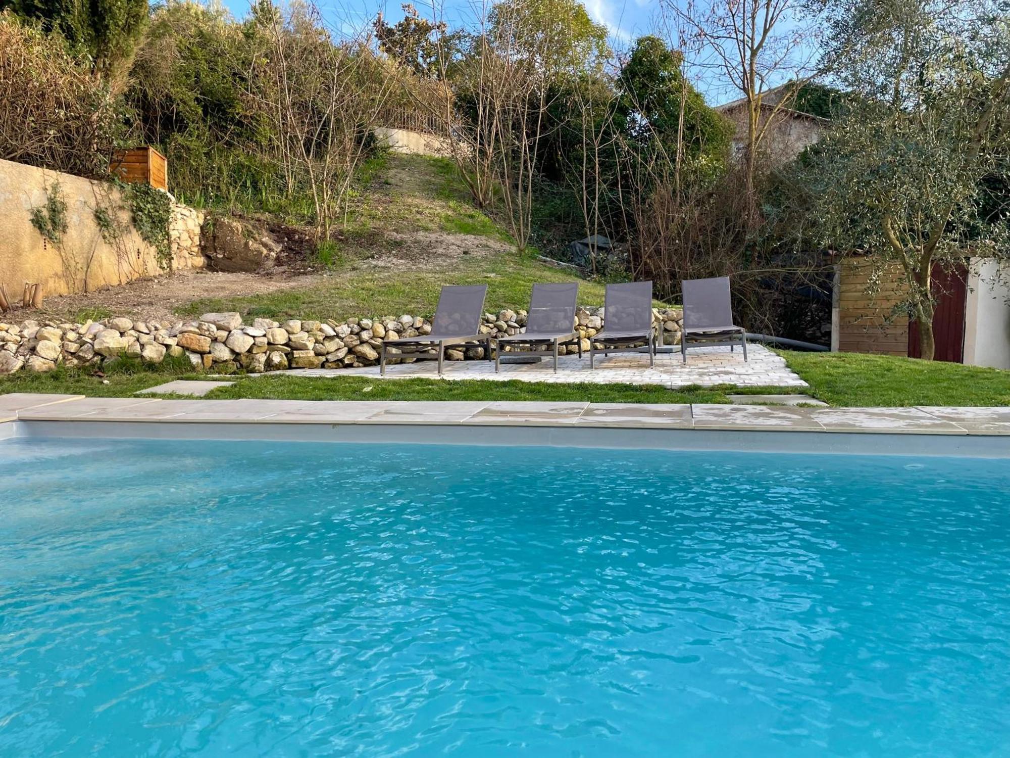 Maison & Jardin Coeur Luberon Classe 4 Etoiles Peypin-d'Aigues Eksteriør billede