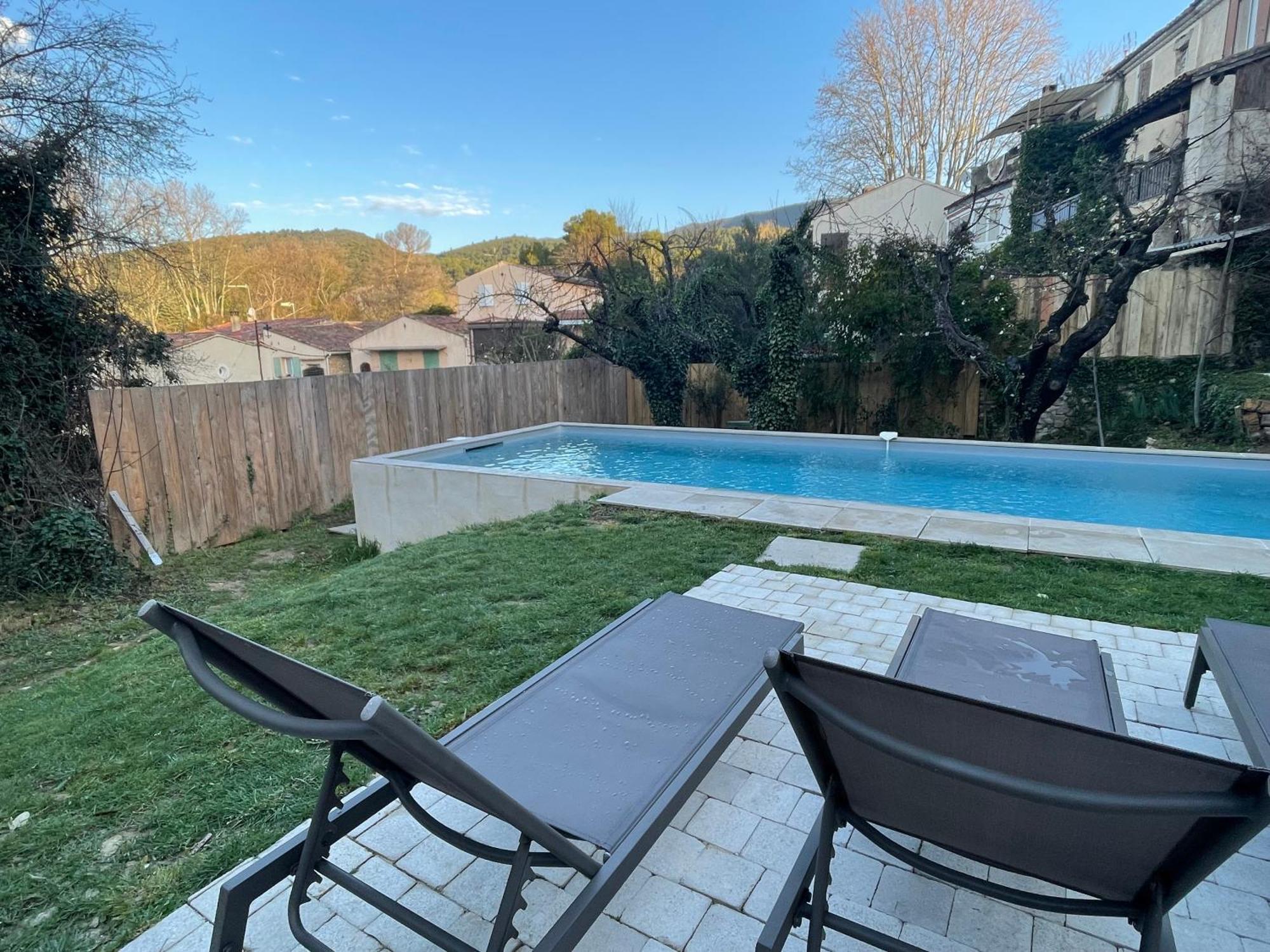 Maison & Jardin Coeur Luberon Classe 4 Etoiles Peypin-d'Aigues Eksteriør billede